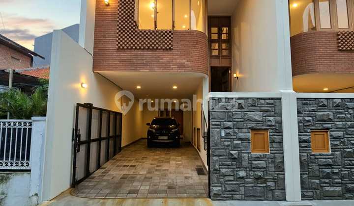 Rumah Baru Design Modern Natural Tropis di Cipinang - Rawamangun Jakarta Timur 2