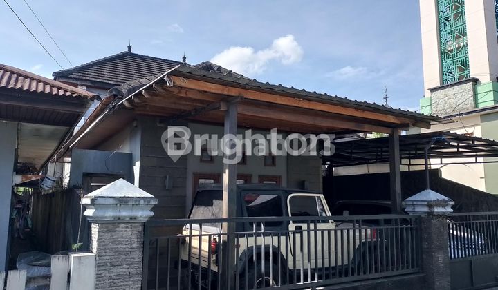rumah besar di jual  tengah kota samarinda