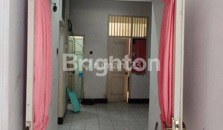 rumah di sewakan di pusat kota samarinda jalan Wolter Monginsidi 2