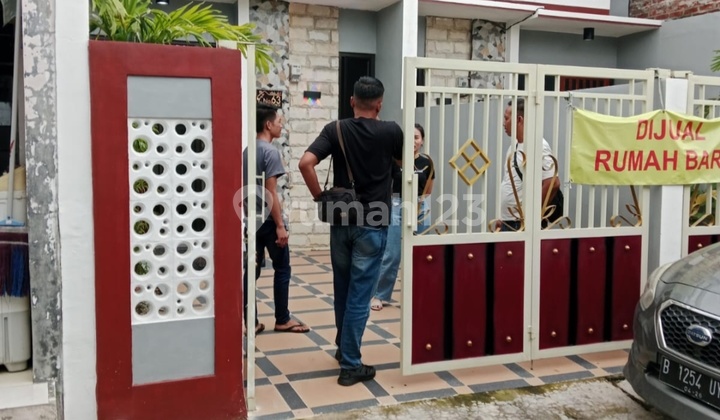 Dijual Rumah Baru Bagus Surabaya Barat di Manukan