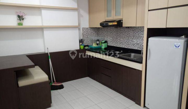 Disewakn Apartemen Puncak Dharmahusada 1