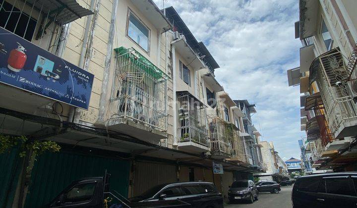 DIJUAL RUKO 3 Lantai KLAMPIS 1
