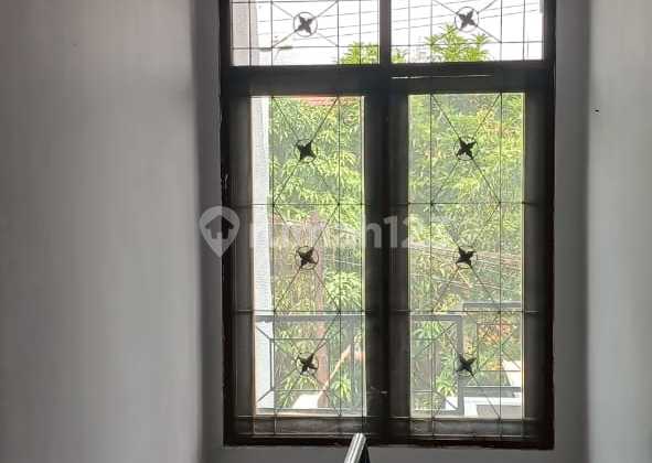 *owner Serius Jual Rumah 2 Lantai Pakis Tirtosari Letak Strategis* 2