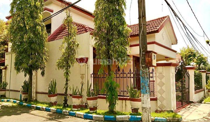 Rumah Bagus Furnished SHM Sidoarjo, Sidoarjo 1