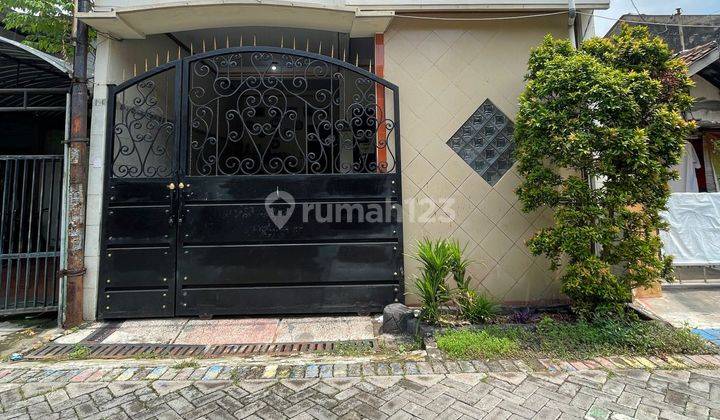 Dijual Rumah 2 Lantai Selangkah Raya Waru 1