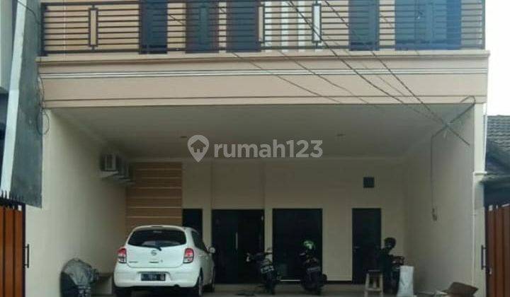 Dijual Rumah 2 Lantai Banyak Bonus Furnished 1