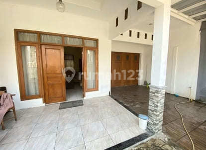 Rumah Luas 2 Bed Room Semi Furnished di Tytyan Kencana, Bekasi 2