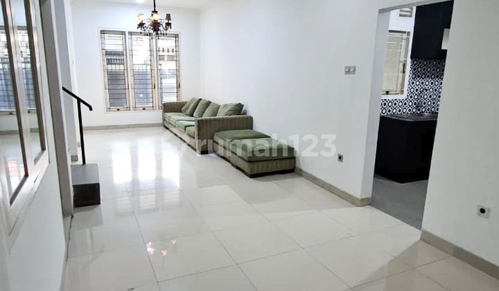 2-Story House Ready to Occupancy Strategic Location in Rawamangun Complex