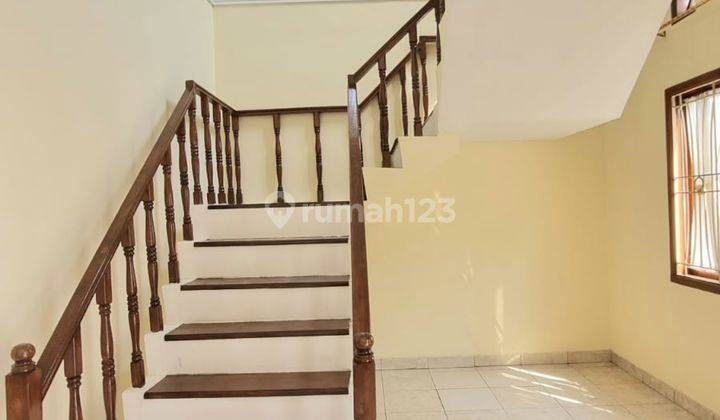 Rumah Elegan 2 Lantai Di Billymoon, Pondok Kelapa, Jakarta Timur 2