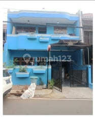 For Sale: 2.5-Story House, Fronting Main Road in Pondok Kelapa, Jakarta 2