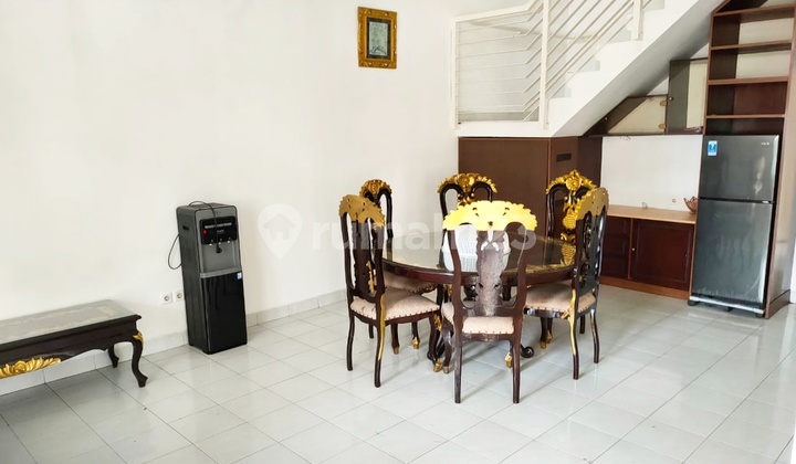 For Rent Spacious 2-Story 4-Bedroom House in Rawamangun, East Jakarta