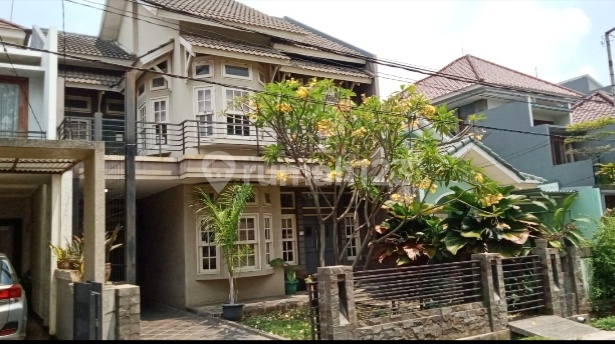 Rumah Elok 2 Lt Semi Furnished di Villa Galaxy, Bekasi Selatan 2