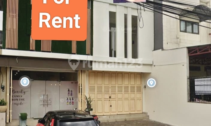 FOR RENT: Strategic 2.5-Story Shop in Duren Sawit 1