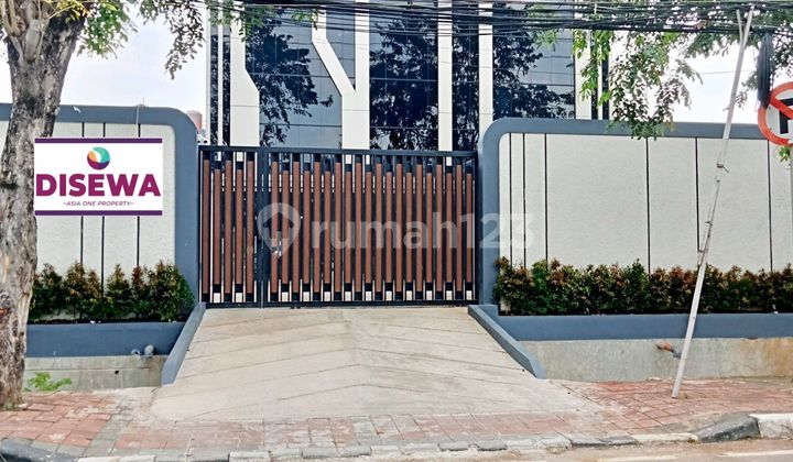 4-Storey Shop House with Spacious Parking Strategically Located in Rawamangun, East Jakarta 4-Storey Shop House with Spacious Parking Strategically Located in Rawamangun, East Jakarta