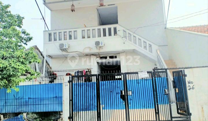 20-Door Boarding House, Strategic Location Ready for Profit in RW Buaya, Cengkareng 1
