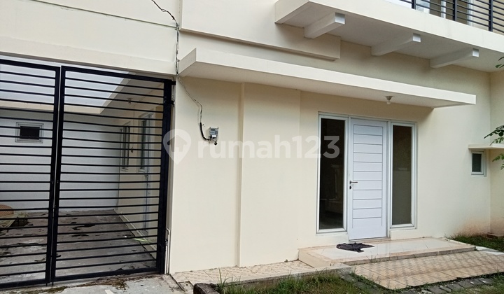 2-Storey House Area 160 M²At Prima Harapan Regency, North Bekasi 2