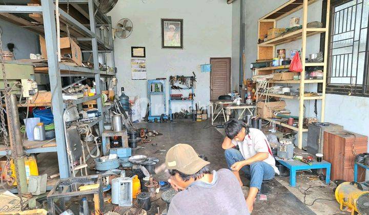 Bengkel Plus Kantor Bagus 2 Lt Di Kaliabang, Bekasi Utara 2