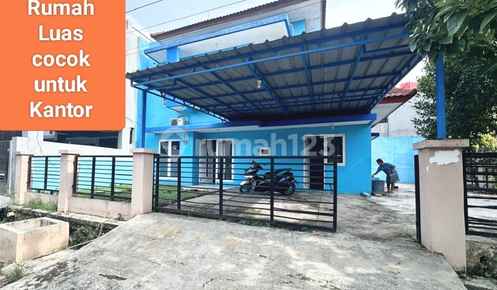 Spacious house, 2 floors, 4 bedrooms, can be used as an office in Prima Harapan, Bekasi