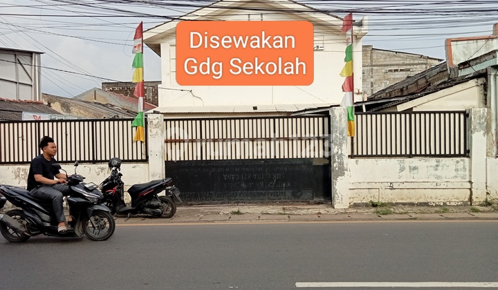 School Building Rental - 12 Classrooms (Suitable for LPK) in Teluk Pucung, North Bekasi