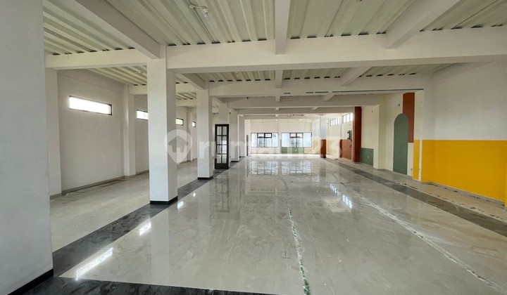 Building for Rent, Perfect for Office, Caturtunggal, Depok, Sleman Building for Rent, Perfect for Office, Caturtunggal, Depok, Sleman