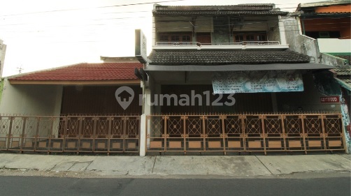 Building, Bumijo Area, Near Tugu, Malioboro, Yogyakarta Building, Bumijo Area, Near Tugu, Malioboro, Yogyakarta