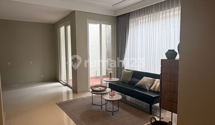 Exclusive Residence In Amerta Housing 2