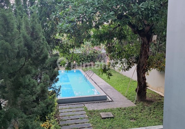 Hunian Mewah 3 Lantai di Jantung Kota Selangkah ke Plaza Ambarrukmo Yogyakarta. 2