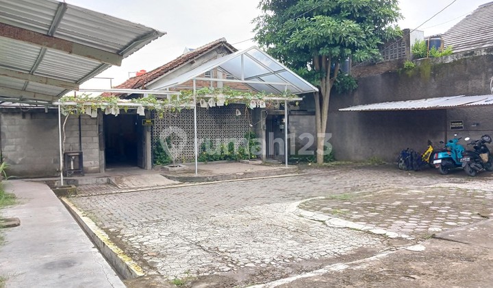 Tanah & Bangunan Lokasi Strategis di Yogyakarta Tanah & Bangunan Lokasi Strategis di Yogyakarta