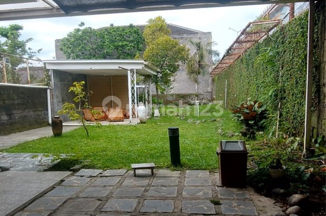 For Rent Luxury 2-Story Near Stan Tajem