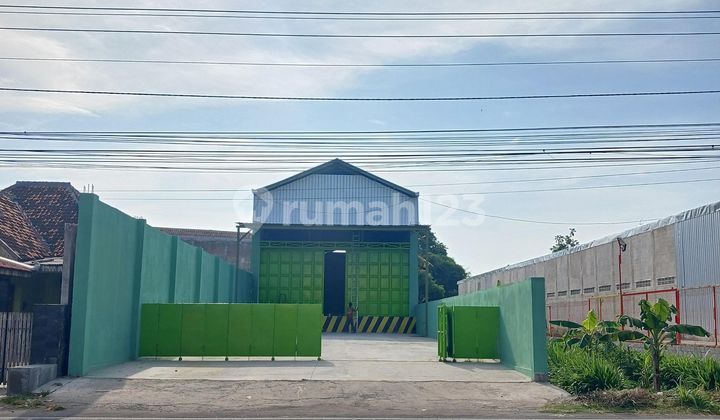 For Rent: Loading Dock Warehouse located at Jl Imogiri Barat, Sewon, Bantul, Yogyakarta For Rent: Loading Dock Warehouse located at Jl Imogiri Barat, Sewon, Bantul, Yogyakarta