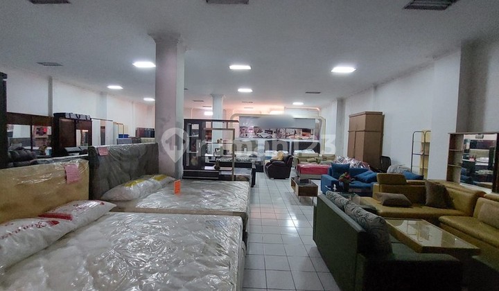 For Rent Commercial Space on Laksda Adisucipto Street, Caturtunggal, Depok, Sleman 2