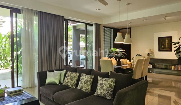 Luxury House in Elite Residential Area Sleman Yogyakarta