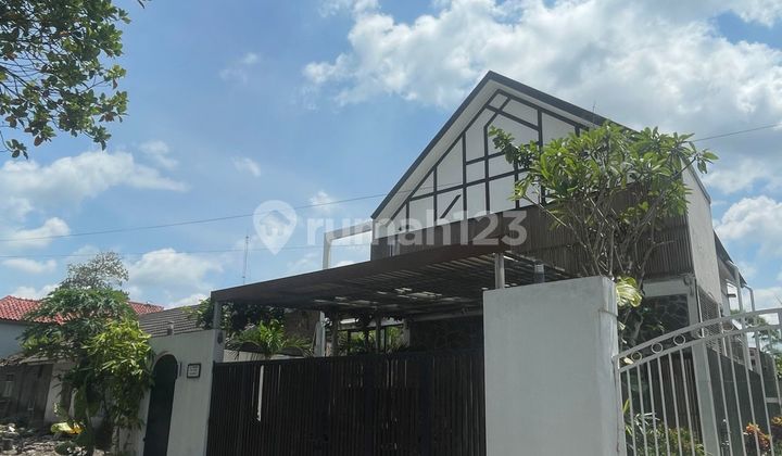 Luxurious 2-Story Furnished House Located on North Palagan Road, Hyatt Hotel