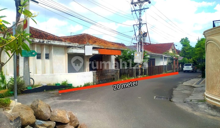 Tanah Hanya 5 Menit ke Tugu Jogja, Area Berkembang