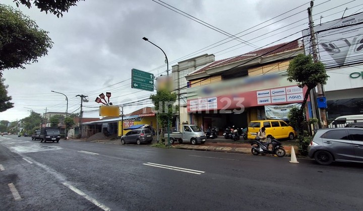 300 Square Meter Shop House in the Center of Jogja City, Suitable for Bank, Office, & Retail, Suryodiningratan, Mantrijeron 300 Square Meter Shop House in the Center of Jogja City, Suitable for Bank, Office, & Retail, Suryodiningratan, Mantrijeron