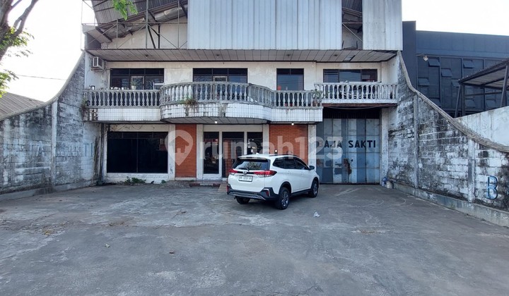 Business Space and Warehouse Location on Magelang Road, Yogyakarta Business Space and Warehouse Location on Magelang Road, Yogyakarta
