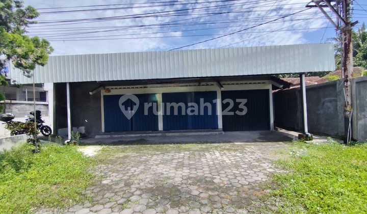 Ruko Strategis di Pinggir Jalan Nasional, Area Komersial Ramai Ruko Strategis di Pinggir Jalan Nasional, Area Komersial Ramai