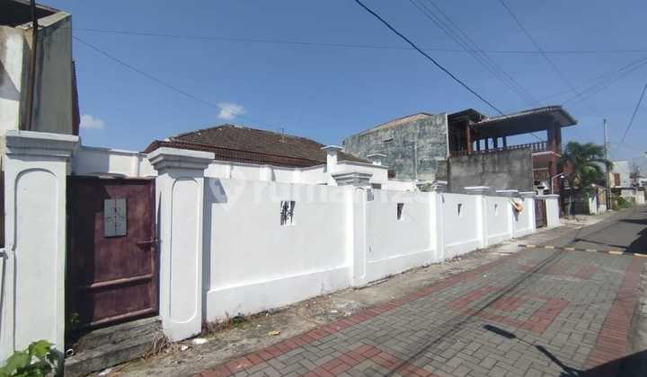 Dijual Tanah Bonus Rumah Strategis 10 Menit Kampus UGM