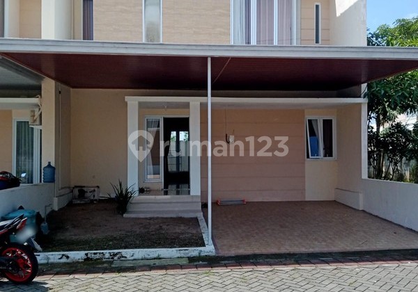 2-Story House Inside Furnished &amp; Ready-to-Occupy Housing Complex, Tridadi, Sleman