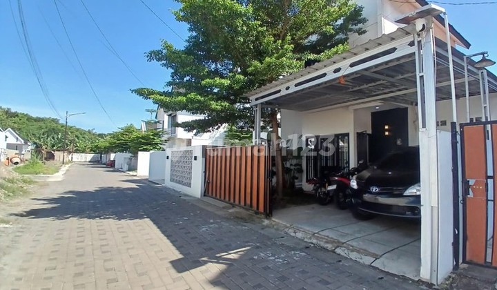 Rumah Furnish 2 Lantai di Perumahan Siap Huni