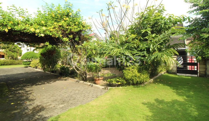 Spacious Yard House in the City Center, Suitable for Homestay 2