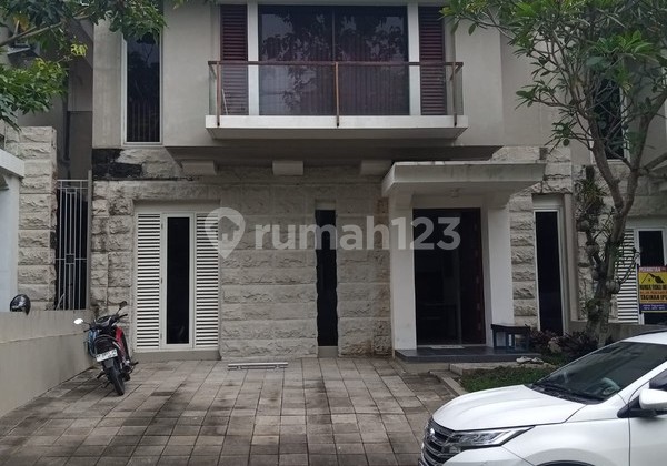 Comfortable Residence in a Strategic Location with Complete Facilities, in Gamping, Sleman Housing Complex 2