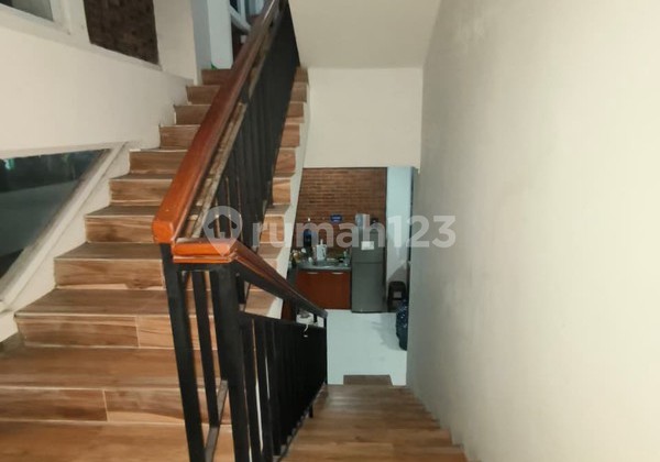 Passive Income Investment: Exclusive 12-Room Boarding House in Condongcatur, Super Strategic Location Near Campus & Mall 2