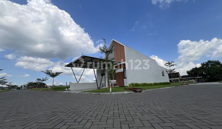 Rumah Bagus Lokasi Strategis di Tengah Kota Jember 2