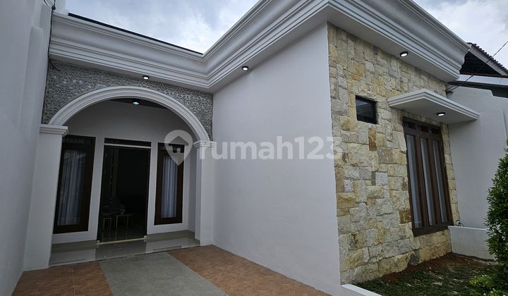 Rumah Mewah di Pusat Kota Dekat Perum Citraland 2
