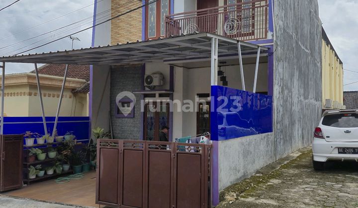 Dijual Rumah Dua Lantai Dekat dengan Kantor Samsat 2
