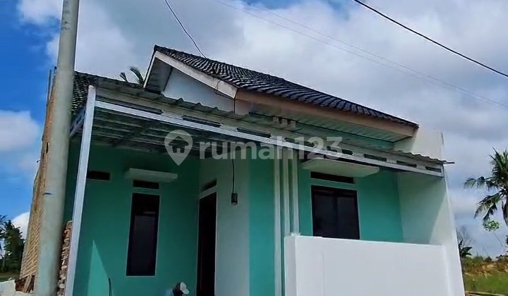 Cheapest House Near Jatimulyo Market 2