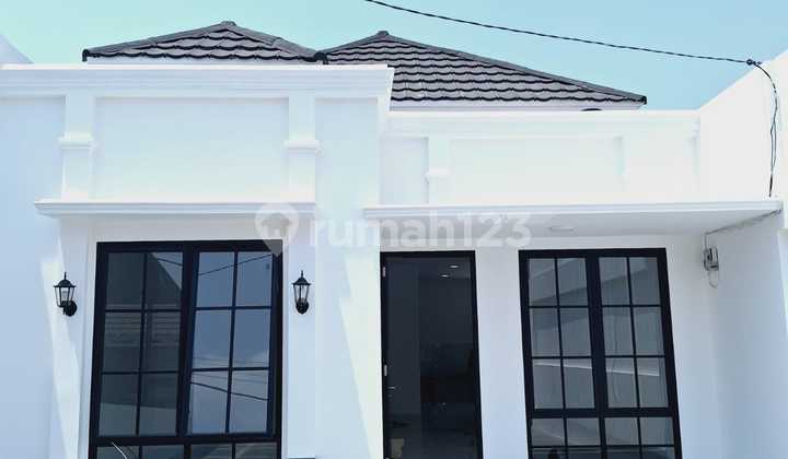 Luxury House Ready to Occupied Near Unila Campus and Market.