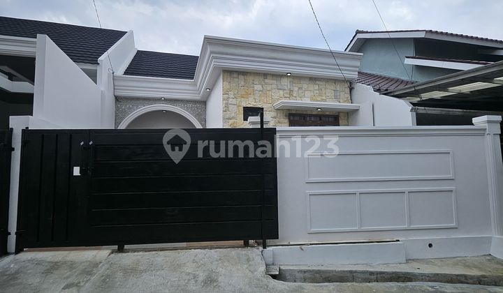 Rumah Mewah di Pusat Kota Dekat Perum Citraland Rumah Mewah di Pusat Kota Dekat Perum Citraland