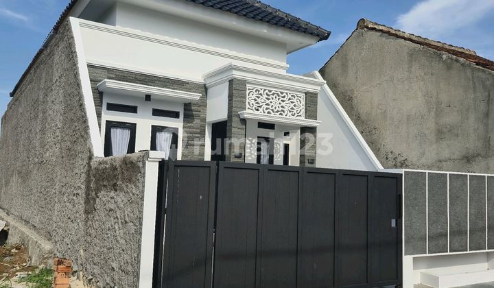 Luxurious Grand Cluster House in a Strategic Location